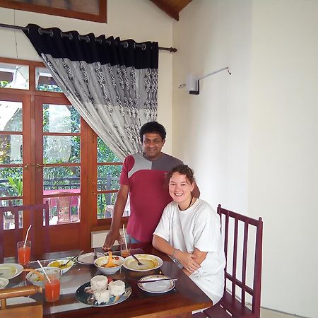 Malwaththa Mount Villa Kandy Buitenkant foto