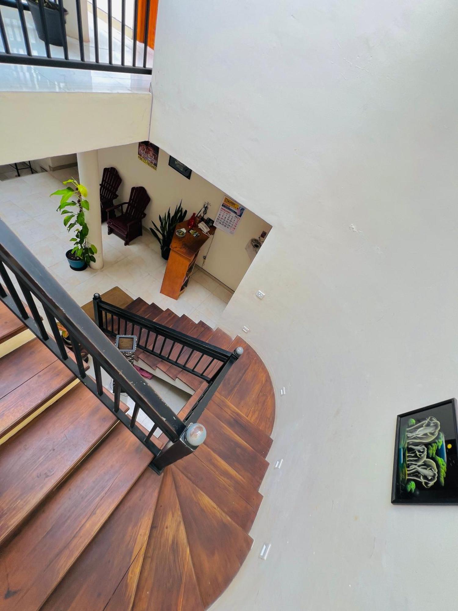 Malwaththa Mount Villa Kandy Buitenkant foto