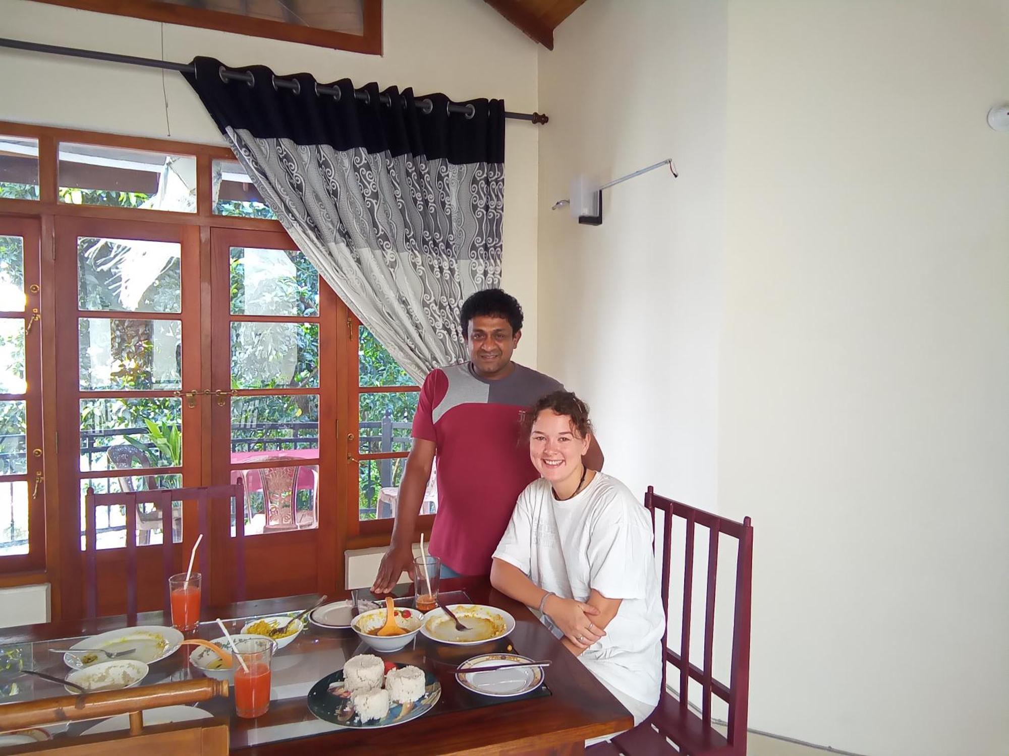 Malwaththa Mount Villa Kandy Buitenkant foto